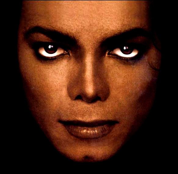 photo -INTENSE-EYES-michael-jackson-22500778-583-571_zps5fba5d04.jpg
