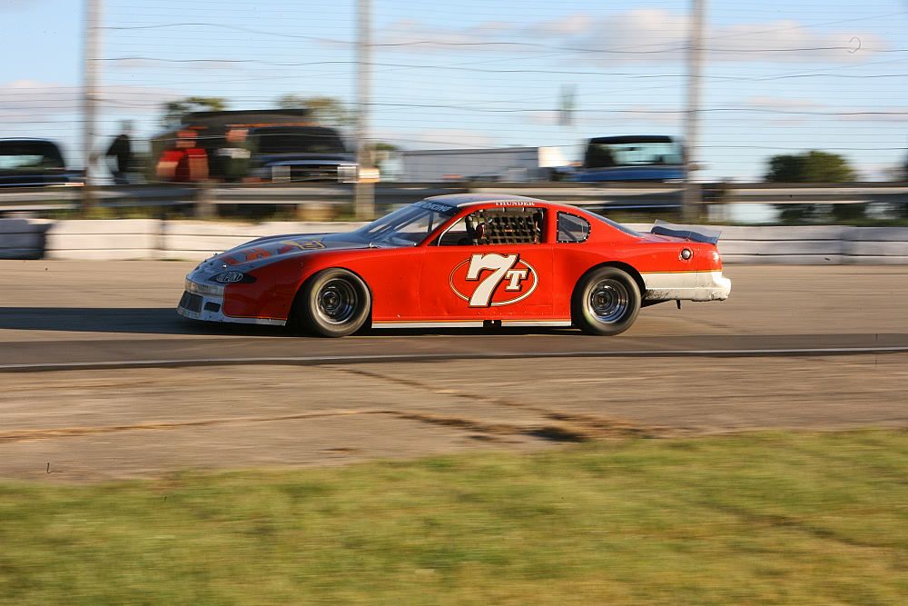 IMAGE: http://i1174.photobucket.com/albums/r601/kevinlillard/02032014c/2013-09-21a-0120_zps883ded31.jpg