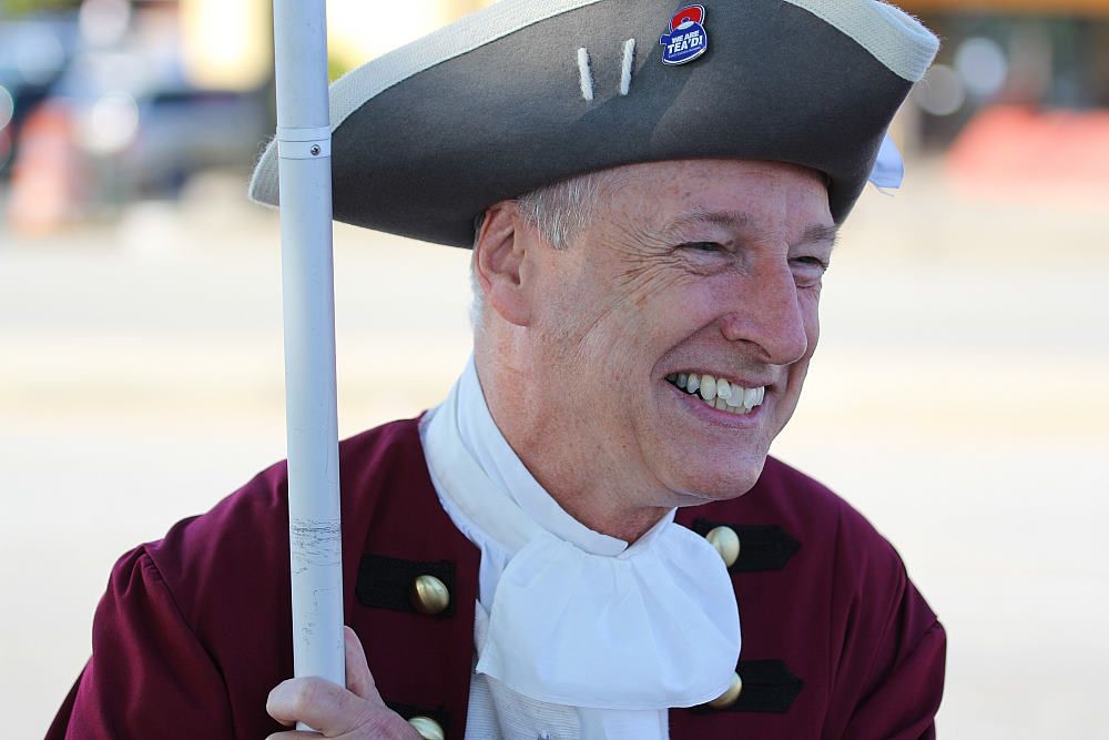 IMAGE: http://i1174.photobucket.com/albums/r601/kevinlillard/04172014c/20110827a0911_zps454f13d1.jpg