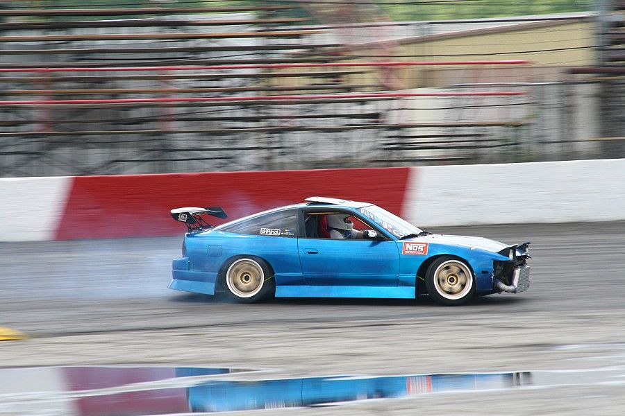 IMAGE: http://i1174.photobucket.com/albums/r601/kevinlillard/05182014a/200907250424a_zps76b6fe82.jpg