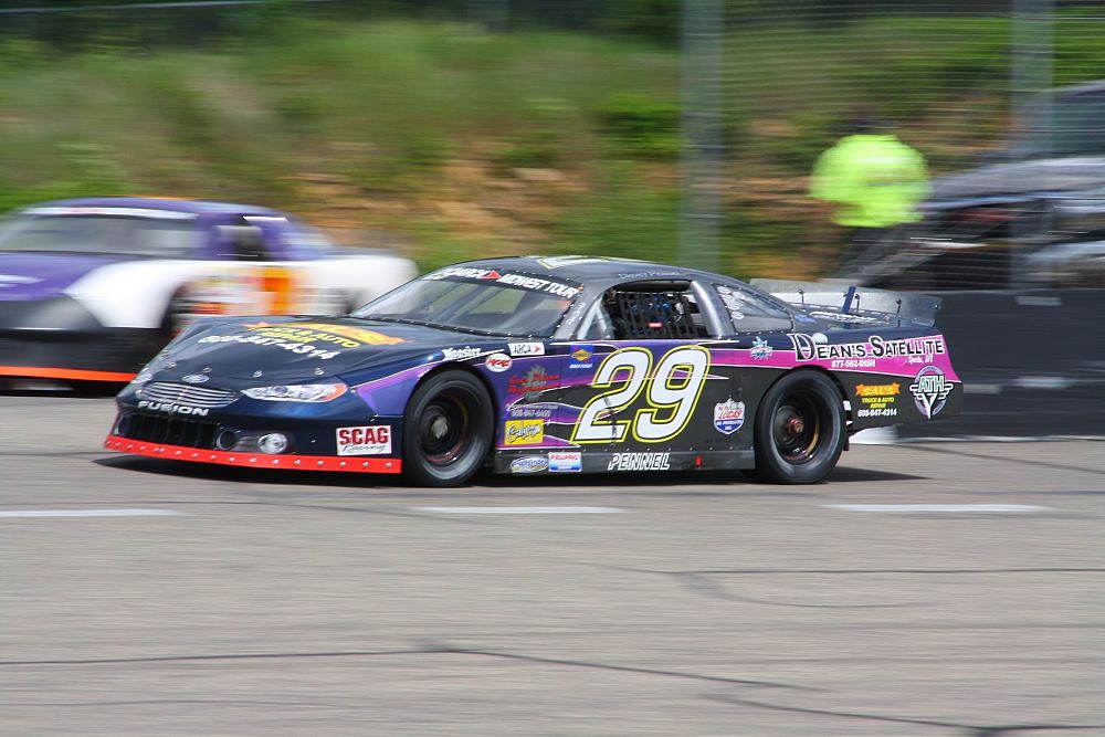 IMAGE: http://i1174.photobucket.com/albums/r601/kevinlillard/06282014c/2014-06-280077_zpsf47e68fc.jpg