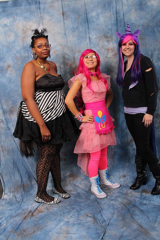 IMAGE: http://i1174.photobucket.com/albums/r601/kevinlillard/07242014a/2013a0119a0203_zpsf0a29832.jpg