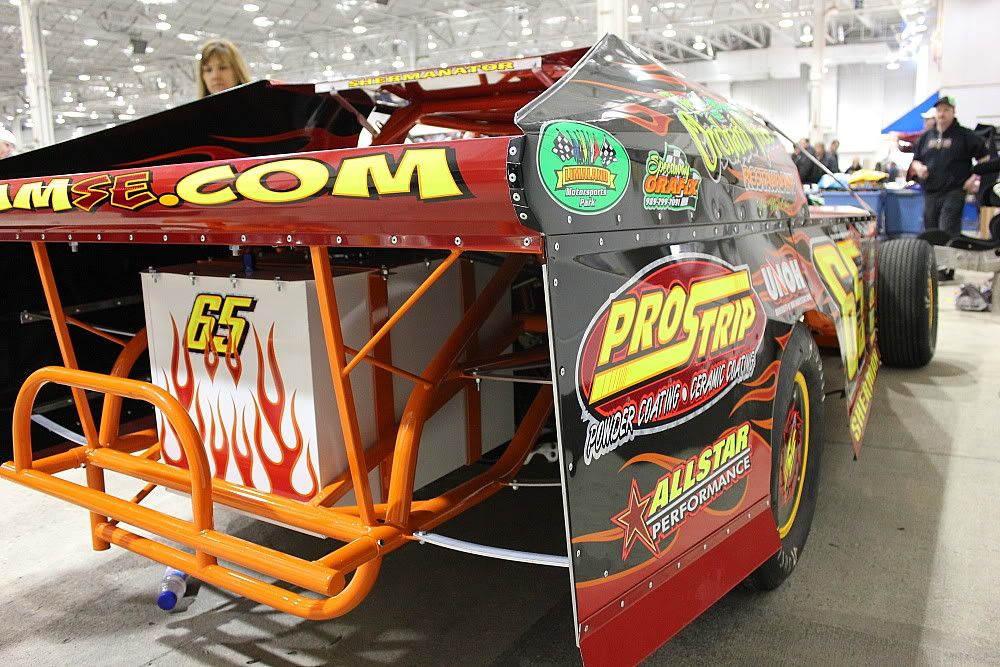 IMAGE: http://i1174.photobucket.com/albums/r601/kevinlillard/20110129a1000a_zps4a1ab0ae.jpg