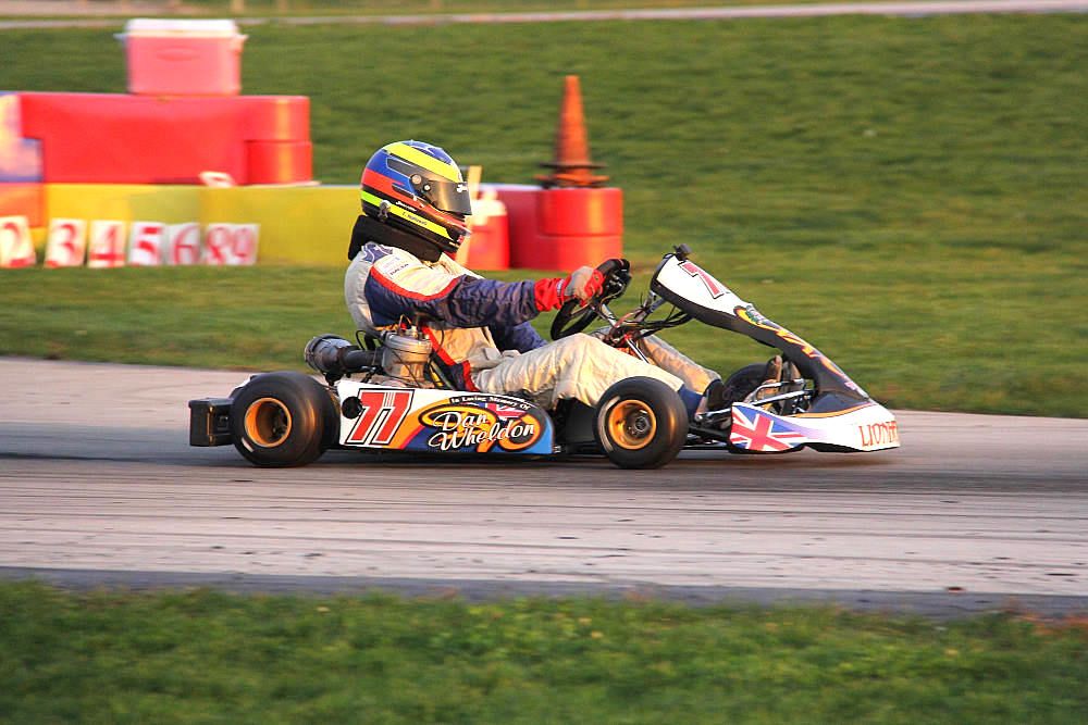 IMAGE: http://i1174.photobucket.com/albums/r601/kevinlillard/20111023a0000a_zpshhnkrlbl.jpg