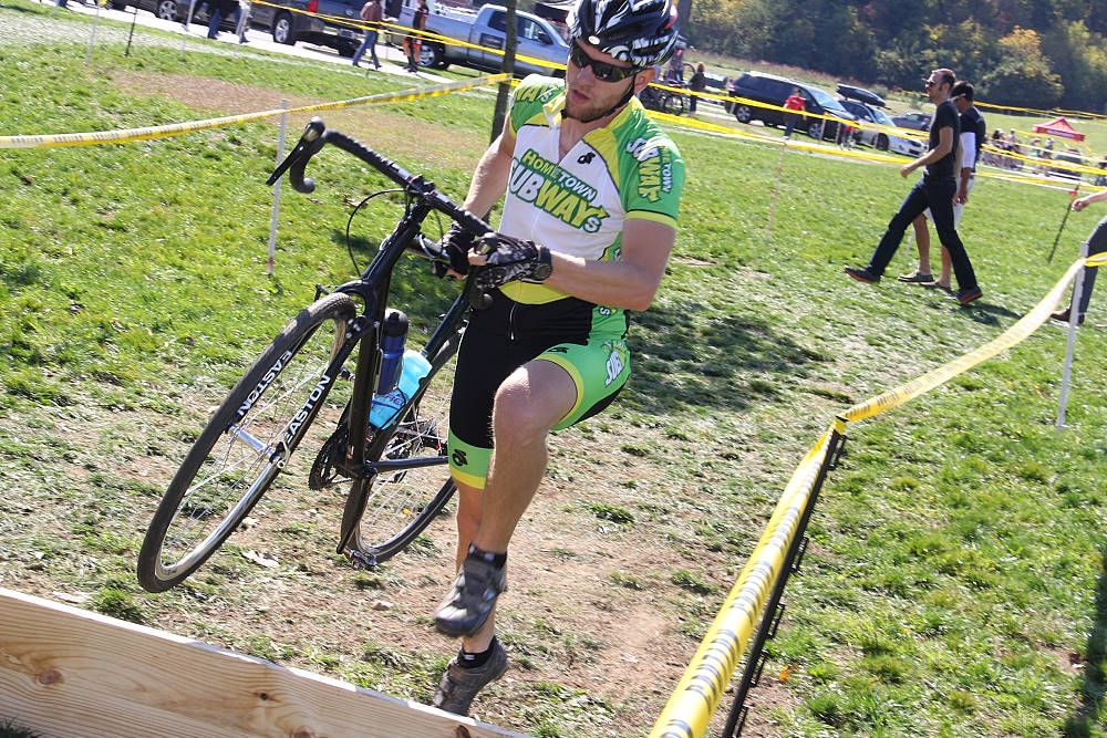 IMAGE: http://i1174.photobucket.com/albums/r601/kevinlillard/20120930b0157_zps1ef0a3a2.jpg