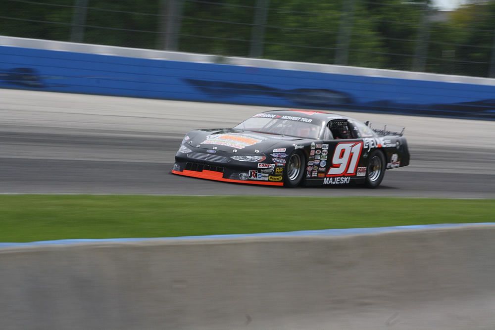 IMAGE: http://i1174.photobucket.com/albums/r601/kevinlillard/2014-06-07a-3036_zps45ffa858.jpg