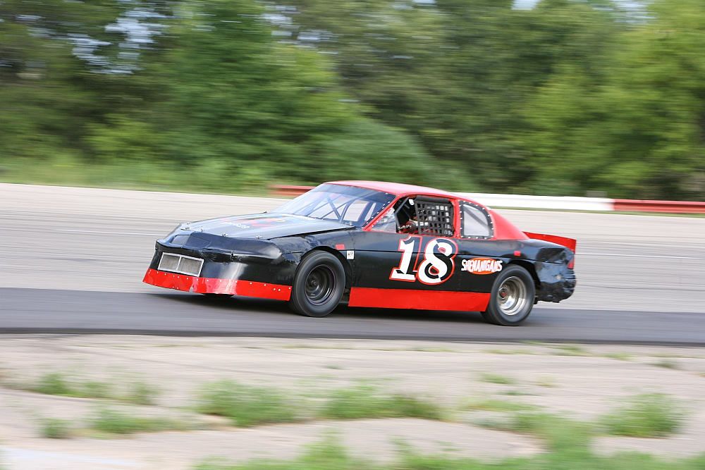 IMAGE: http://i1174.photobucket.com/albums/r601/kevinlillard/aug1/2013-08-10a-0365_zps3d0b85f5.jpg