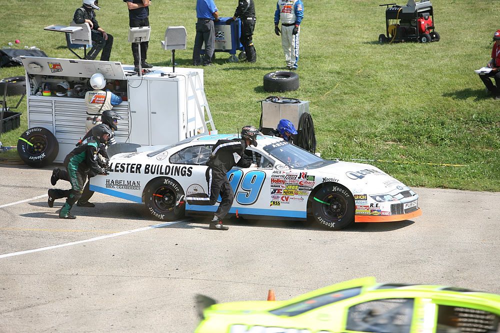 IMAGE: http://i1174.photobucket.com/albums/r601/kevinlillard/aug3a/2013-08-25a-0957_zps4920cc2a.jpg