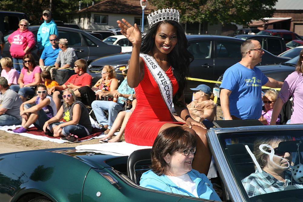 IMAGE: http://i1174.photobucket.com/albums/r601/kevinlillard/oct1/2013-09-290160_zps610ab4e9.jpg