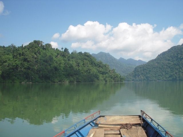 Lac Ba Be - vue panoramique 2