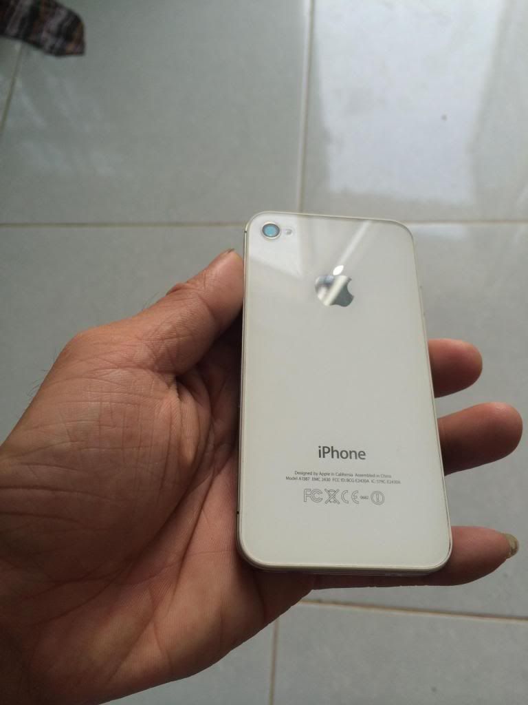 iphone 4s 16G WHITE lock FW 6.1.2 likenew,zin all,giá tốt..... - 1