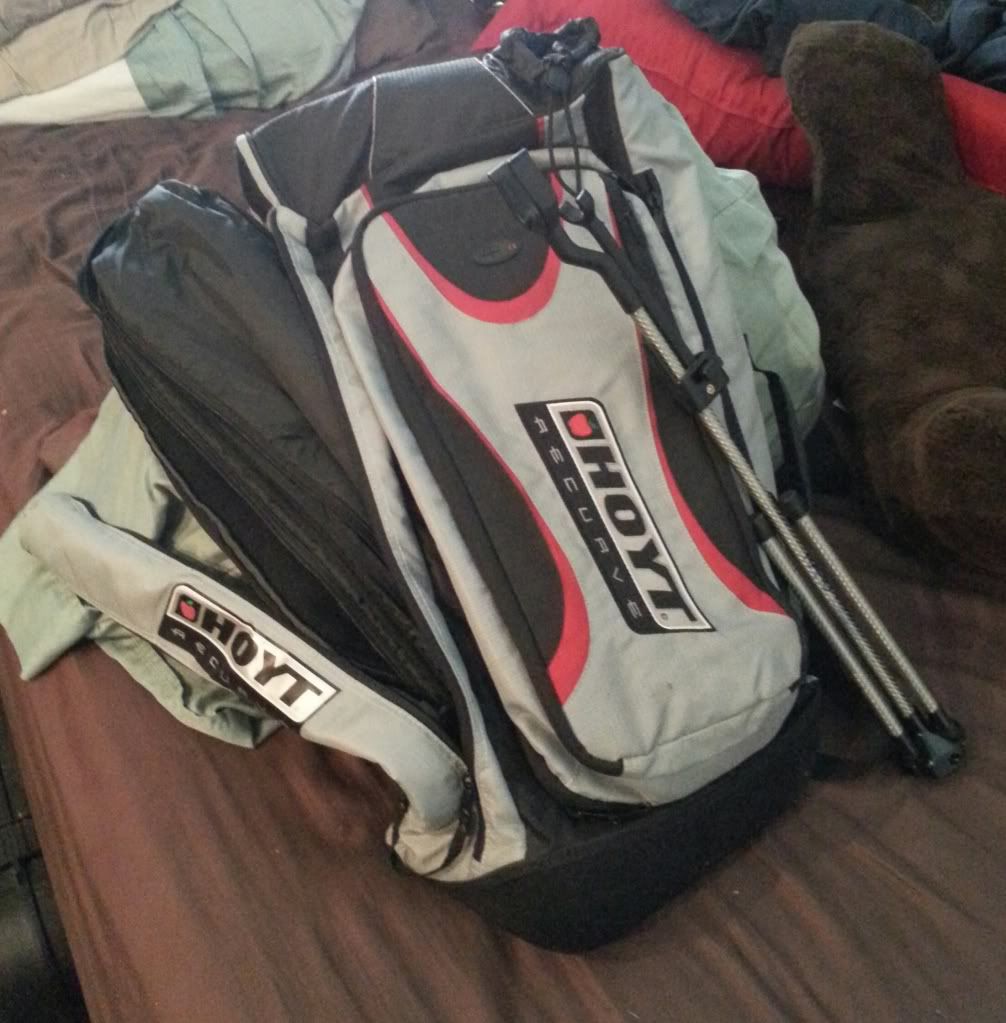 hoyt recurve backpack