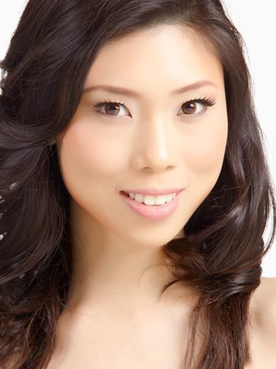 Miss Earth 2012 Singapore Phoebe Tan