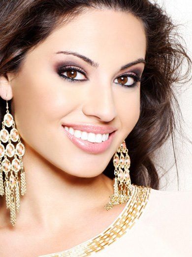 Miss Earth 2012 USA Siria Ysabel Bojorquez