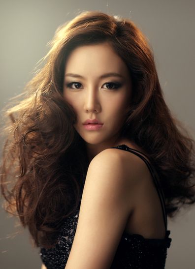 Miss Universe 2012 Profile Korea Sung-hye Lee