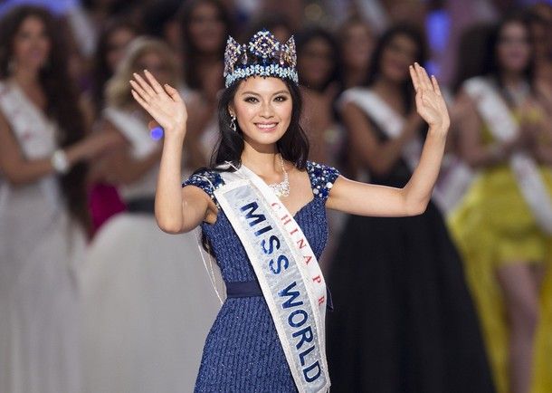 Wen Xia Yu from China waves to the crowd after winning Miss World 2012