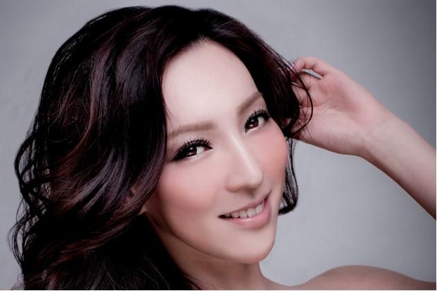 Miss World 2012 Macau Winnie Sin