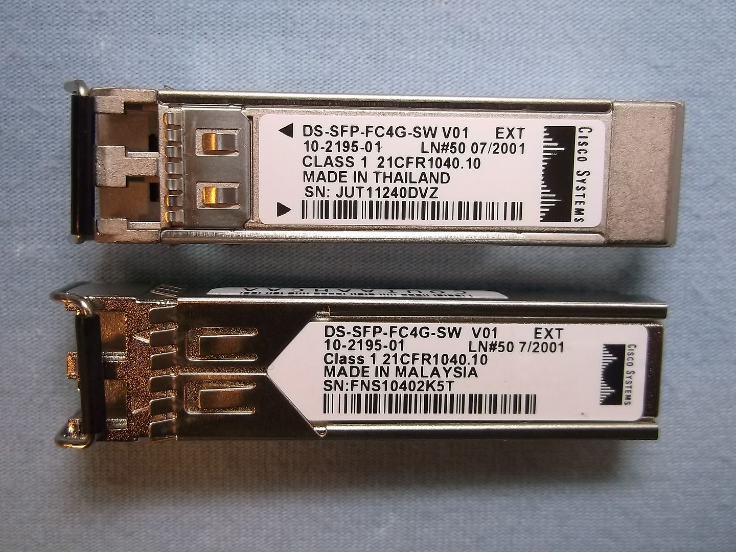 Lot of 10 Cisco DS-SFP-FC4G-SW 4Gbps SFP 850nm Transceiver Modules 10-2195-01